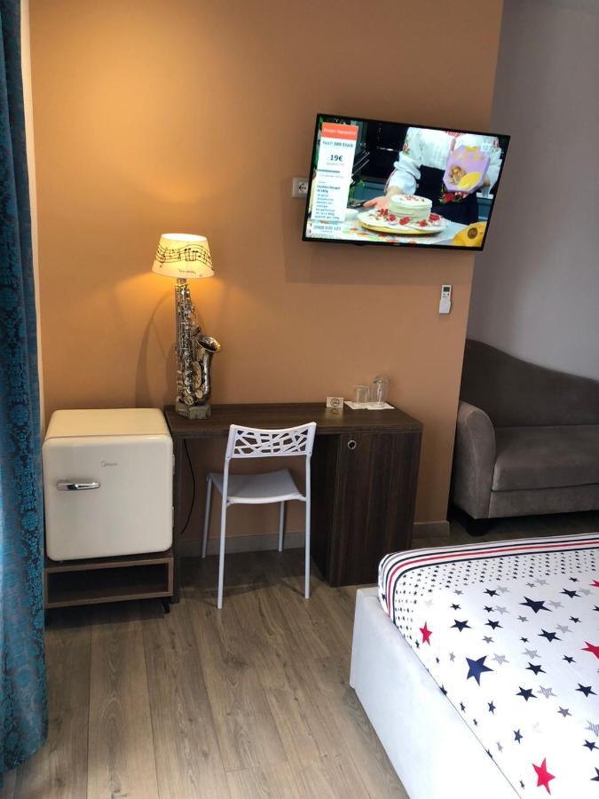 Apartamente Melodi Durrës Esterno foto